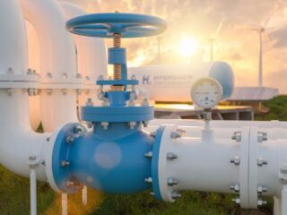 Ignacio Torres lidera "Energía Chubut 2050" en Buenos Aires: Clave para la Transición Energética de Argentina con Enfoque en Renovables y Hidrógeno Verde