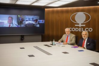 Codelco y Rio Tinto firman histórico acuerdo para desarrollar proyecto de litio en Salar de Maricunga, Chile