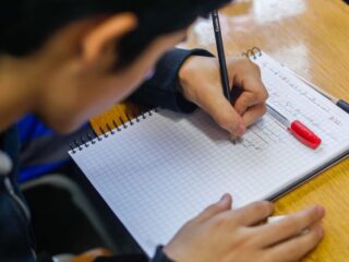 Calendario Escolar 2025: Conoce las Fechas Clave para el Inicio de Vacaciones en Diferentes Regiones