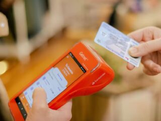 Chile revoluciona los pagos: el nuevo sistema 'Con Carnet' transforma la identificación en método de pago seguro y eficiente