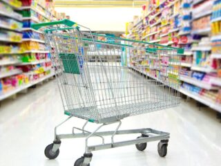 Comercio Abierto Este 21 de Mayo: Todo lo que Necesitas Saber Sobre el Funcionamiento Normal en el Feriado de las Glorias Navales