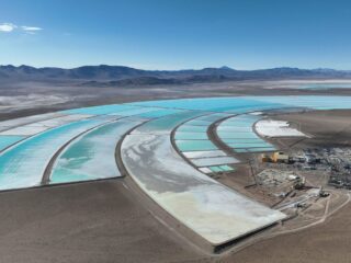 Rio Tinto invertirá $2.700 millones para duplicar producción de litio en Argentina a 60.000 toneladas anuales