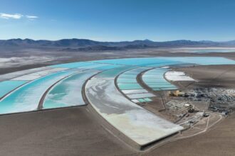 Rio Tinto invertirá $2.700 millones para duplicar producción de litio en Argentina a 60.000 toneladas anuales