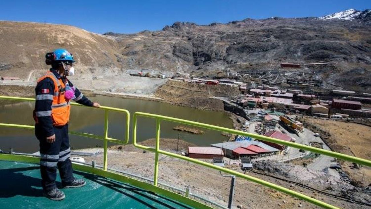 Minsur destina $1.6 millones en inversión social para exploraciones en América y fortalece inclusión femenina en la minería