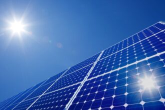 Chile consolida liderazgo en América Latina con más de 10.680 MW en energía solar fotovoltaica