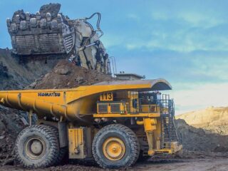 Chile lidera la producción global de cobre y avanza en litio, pero enfrenta desafíos en cobalto y tierras raras