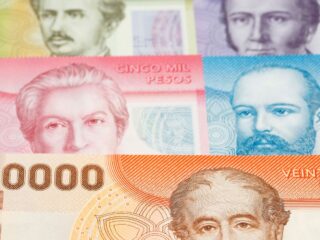 Proyecto de ley propone incremento del SUF a $22.007 por carga y ajuste del sueldo mínimo en Chile
