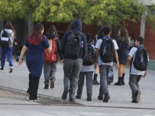 Vacaciones de Invierno 2025 en Chile: Conoce las Fechas por Región y Planifica tu Descanso Familiar