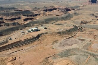 Trump Impulsa la Minería Estratégica: Aprueba Rápidamente Proyecto de Uranio y Vanadio en Utah