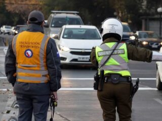 Restricción Vehicular en Santiago: Conoce Qué Autos no Pueden Circular este Martes y las Excepciones