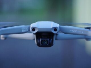 China relaja controles de exportación de tierras raras, impulsando la industria global de drones