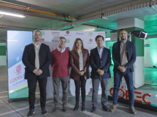 Copec Voltex y Tucar inauguran mega hub de carga eléctrica en Santiago: 106 nuevos puntos para vehículos eléctricos en Mall Arauco Estación