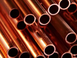 Proyección 2026: Precio del Cobre Podría Alcanzar US$ 12,000 por Tonelada Impulsado por Demanda en Energías Renovables