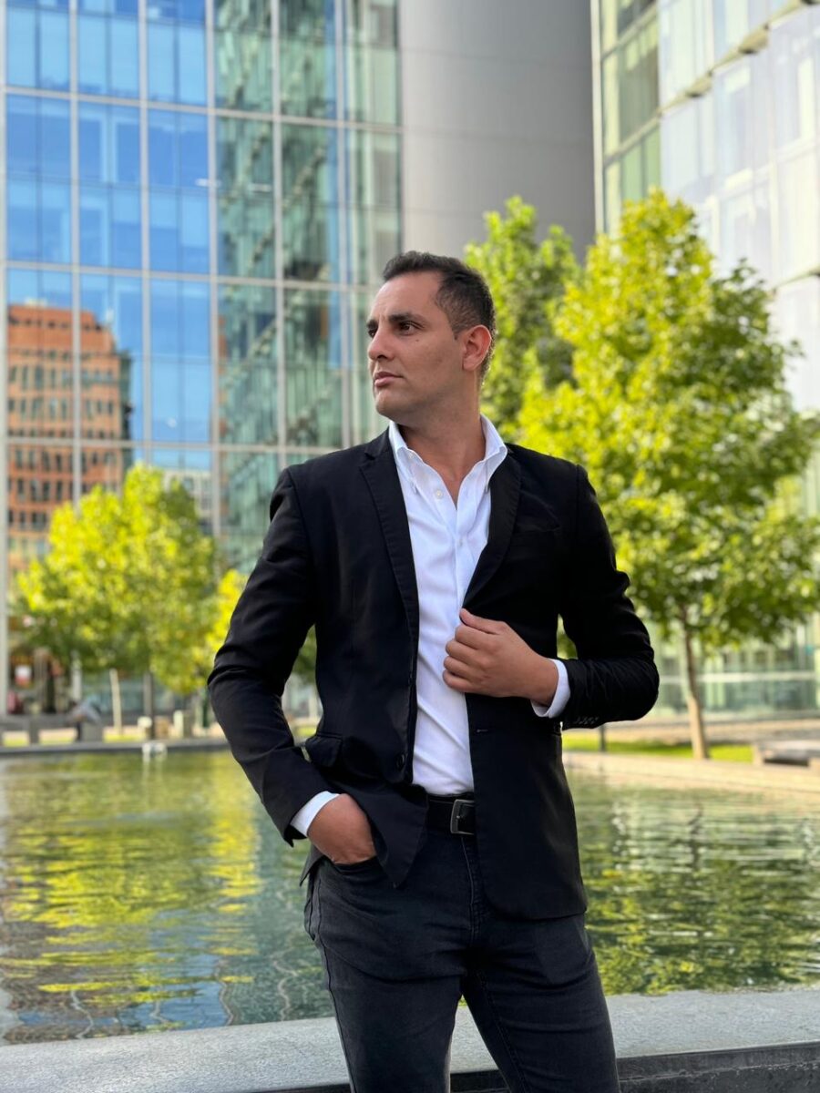 Juan Ricardo, Consultor Master Integral — El asesor de los mineros más premiado de Chile Juan Ricardo, Consultor Master Integral — El asesor de los mineros más premiado de Chile