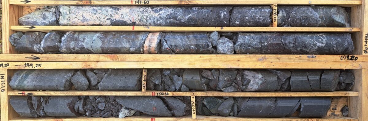 Vortex Metals confirma mineralización de cobre, plata y oro de perforación inicial en el proyecto Illapel en Chile Vortex Metals confirma mineralización de cobre, plata y oro de perforación inicial en el proyecto Illapel en Chile