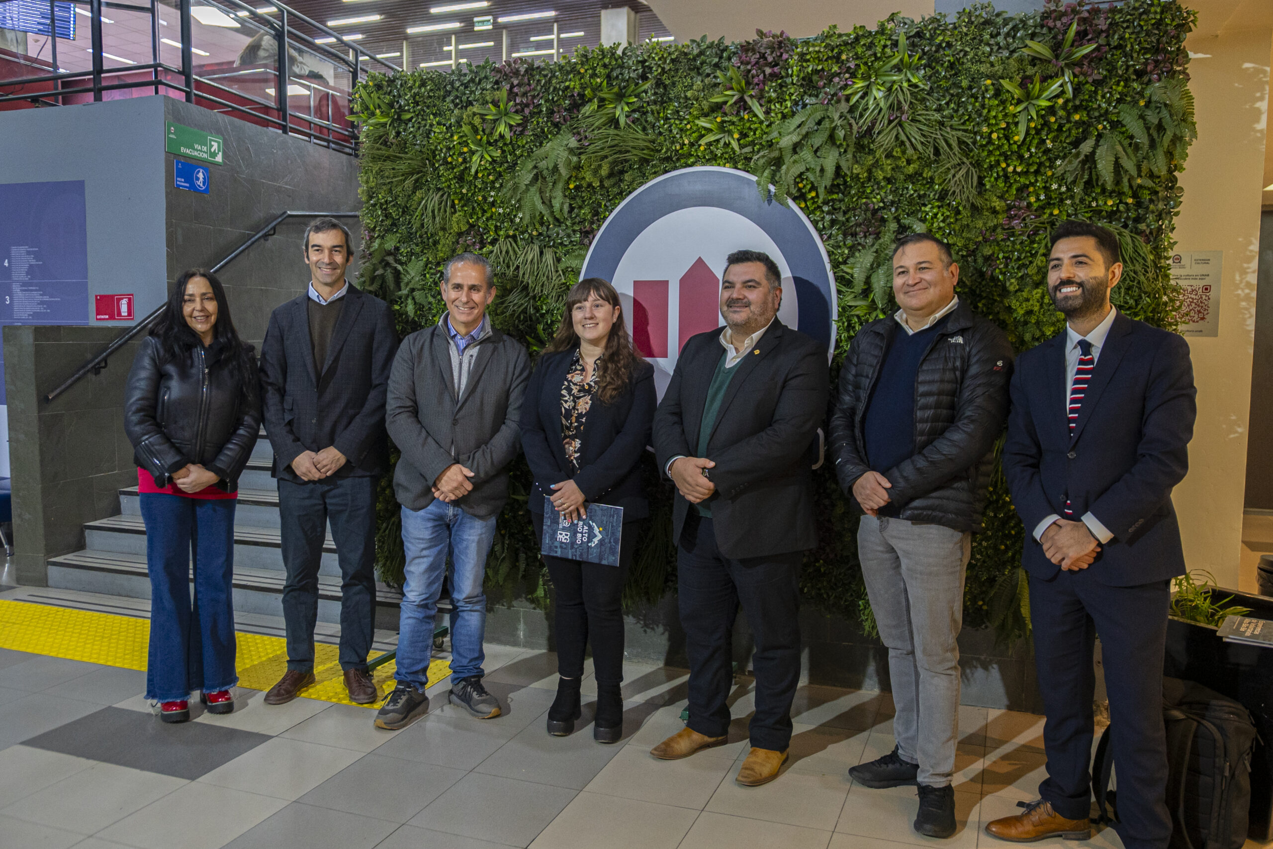 80 estudiantes de Penco y San Pedro se forman en tecnología y emprendimiento gracias a programa de Aclara y CPC Biobío
