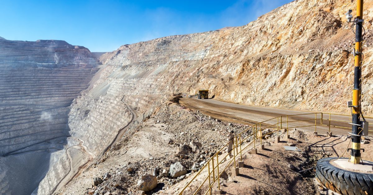 Minerales estratégicos en Chile: clave para la industria minera nacional