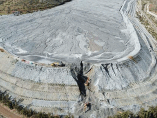 Minera Las Cenizas sancionada por daños al río Ligua en Cabildo