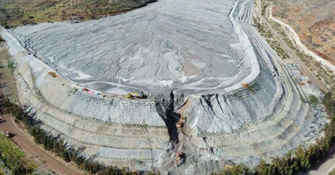 Minera Las Cenizas sancionada por daños al río Ligua en Cabildo