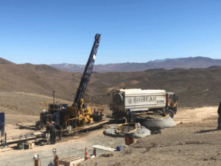 San Lorenzo Gold Completa el Estudio Geofísico Ampliado de IP en la Propiedad Salvadora, Chile, Rediseña el Sitio Web y la Presentación Corporativa