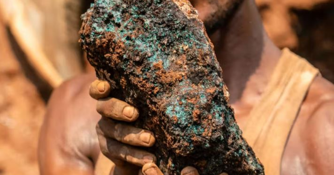 Congo prolonga la prohibición de exportar cobalto: Impacto en el mercado