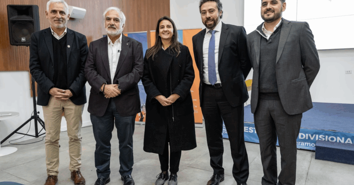 Codelco inaugura en El Teniente la Escuela de Minería de Altos Esfuerzos Codelco inaugura en El Teniente la Escuela de Minería de Altos Esfuerzos