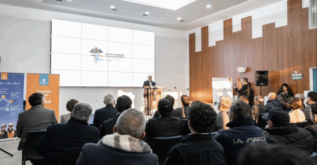 Codelco inaugura en El Teniente la Escuela de Minería de Altos Esfuerzos Codelco inaugura en El Teniente la Escuela de Minería de Altos Esfuerzos