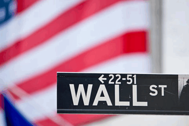 Wall Street sube con esperanzas de recortes de tasas pese a Oriente Medio
