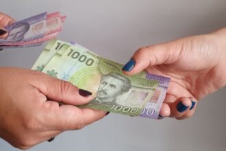 Aumento confirmado: PGU subirá a $250 mil y estos son los tramos de pago según tu edad