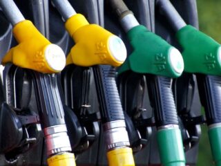 ¿Cuál es el combustible que sube este jueves? ENAP informa alza de $26,9