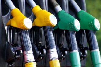 ¿Cuál es el combustible que sube este jueves? ENAP informa alza de $26,9