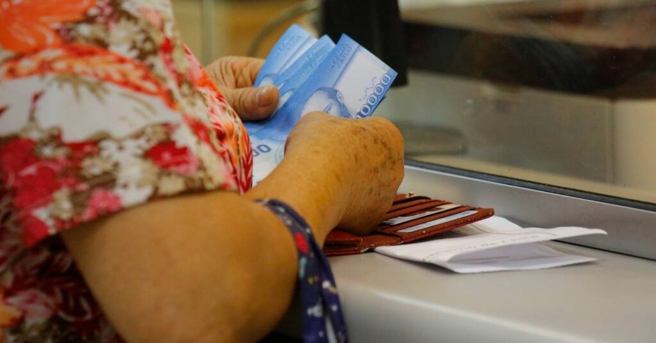 Gobierno entrega pensión especial a mayores de 55 años: revisa si puedes acceder al beneficio