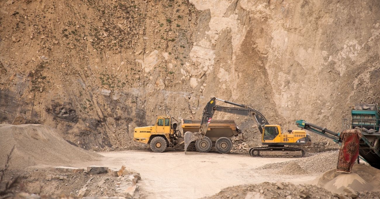 Trafigura impulsa el proyecto Rovina Valley con financiamiento de $200 millones