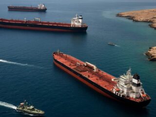 Estrategia global en riesgo: el impacto geopolítico y económico del Estrecho de Ormuz