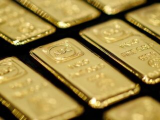El oro encuentra respaldo ante incertidumbre por ataque a Irán