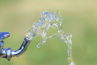 Subsidio al Agua Potable 2025: Cómo acceder al beneficio que cubre hasta el 100% del consumo