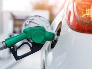 Fuerte alza en combustibles: bencinas suben hasta $26,9 este jueves 26 de junio