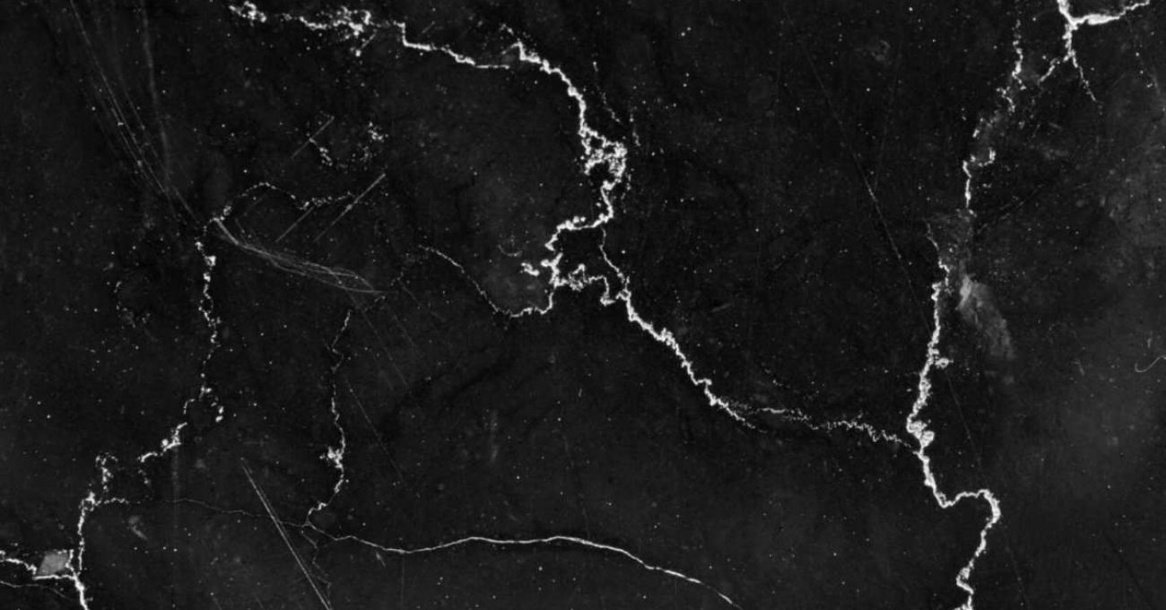 Chile descubre tesoro mineral oculto: el mármol negro de Atacama podría revolucionar el mercado global