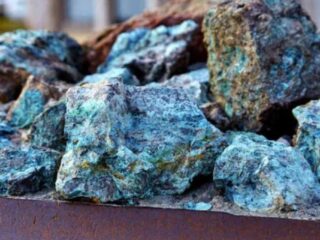 Hallan en Chile el “oro azul”: el mineral clave que podría cambiar el rumbo económico del país y del mundo