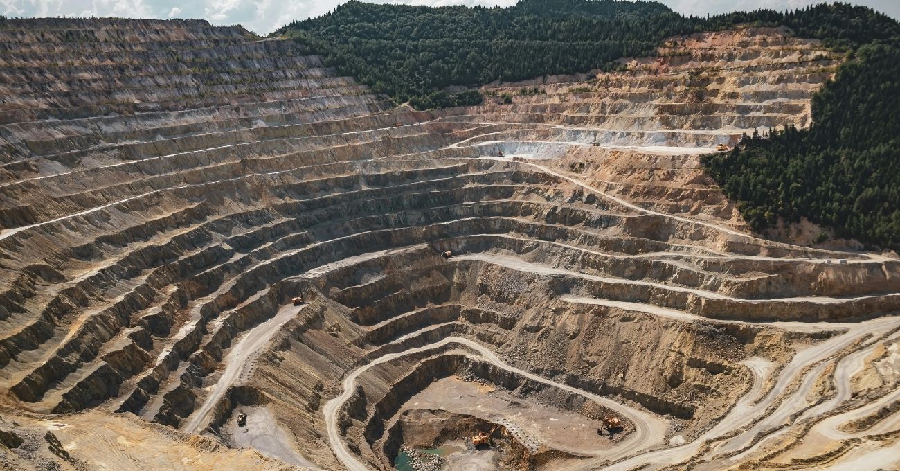 Descubren en Chile grandes reservas de “oro azul”: el cobalto que puede revolucionar la economía nacional