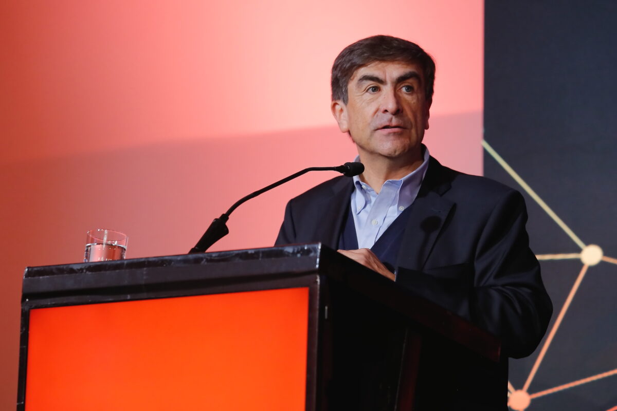 Codelco reconoce a investigadores(as) que enfrentarán con innovación los desafíos de la industria Codelco reconoce a investigadores(as) que enfrentarán con innovación los desafíos de la industria