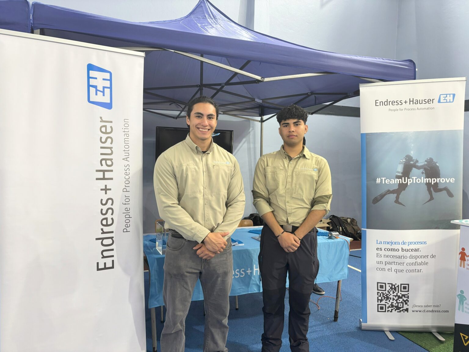 Endress+Hauser presente con alumnos duales en la primera Feria Tecnológica de Aprimin