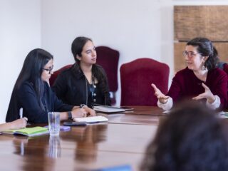 Mesa histórica femenina del MinCiencia busca cambiar el ecosistema tech