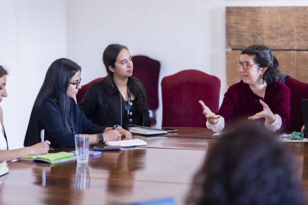 Mesa histórica femenina del MinCiencia busca cambiar el ecosistema tech