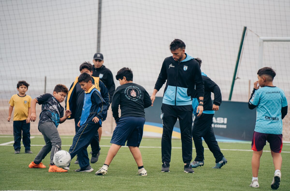 Chanavayita y Collahuasi impulsan programa integral de vida saludable en nuevo complejo deportivo del borde costero sur de Iquique Chanavayita y Collahuasi impulsan programa integral de vida saludable en nuevo complejo deportivo del borde costero sur de Iquique