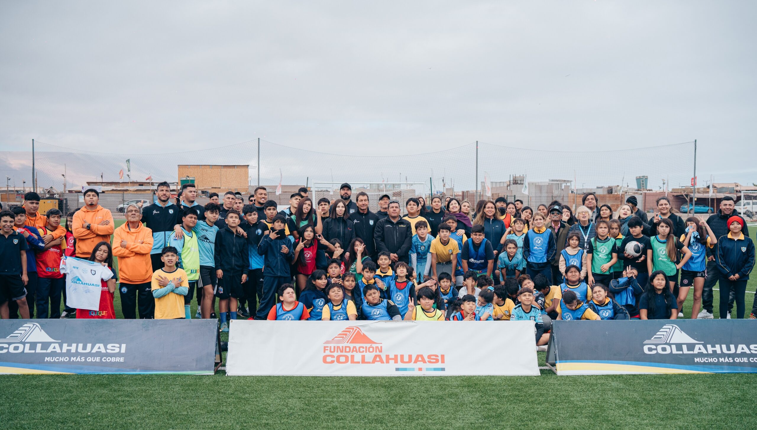 Chanavayita y Collahuasi impulsan programa integral de vida saludable en nuevo complejo deportivo del borde costero sur de Iquique