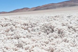 Chile impulsa la minería del litio en Quillagua: Ministerio de Minería aprueba proyectos clave para la transición energética global