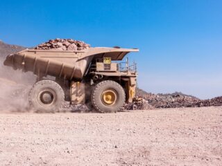 Innovación en Exploración Minera: Proyecto de $236 Millones Utiliza Tomografía Sísmica para Descubrir Depósitos Ocultos