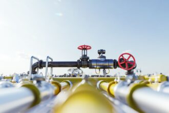 Argentina y ENI impulsan mega proyecto de GNL: USD 100.000 millones en exportaciones y consolidación de Vaca Muerta