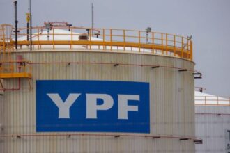 YPF intensifica exportaciones de petróleo y gas a Chile desde Vaca Muerta para fortalecer la integración energética regional